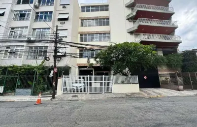 Edifício comercial, pronto para escritórios e estudio de gravação