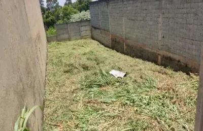 Terreno à venda na Rua Alcides Banhe, Laranjeiras, Caieiras