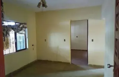 Casa com 2 quartos à venda na Rua Barra de Bacururu, Jardim Vivan, São Paulo