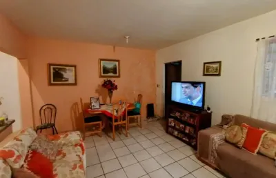 Sobrado à venda, 256 m², 2 quartos, 3 banheiros, 1 suíte