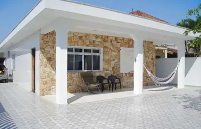 Casa à venda, 132 m², 3 quartos, 3 banheiros, 1 suíte