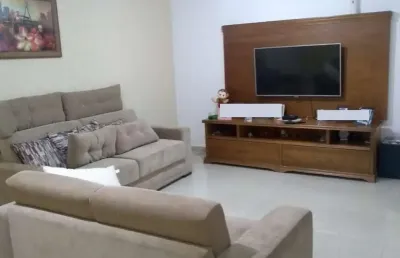 Casa com 3 quartos à venda na Rua Santaluz, Conjunto Residencial Jardim Canaã, São Paulo