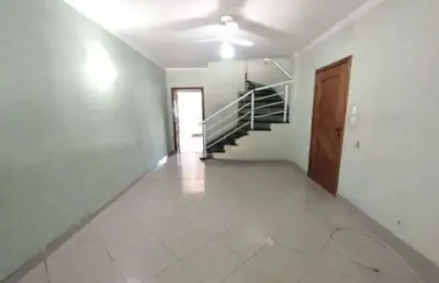 Casa com 2 quartos à venda na Rua Frederico Jacobi, Jardim Santo Elias, São Paulo
