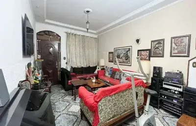 Sobrado à venda, 158 m², 4 quartos, 4 banheiros, 1 suíte