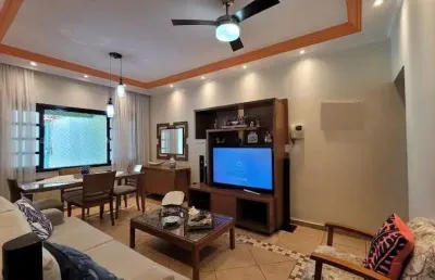 Sobrado à venda, 180 m², 3 quartos, 2 banheiros, 1 suíte