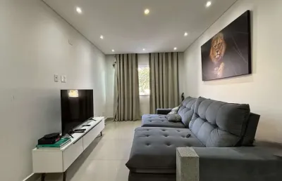 Sobrado à venda, 150 m², 3 quartos, 3 banheiros, 1 suíte