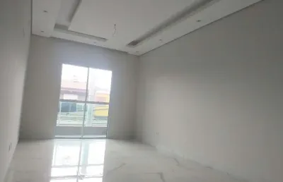 Sobrado à venda, 150 m², 3 quartos, 3 banheiros, 1 suíte
