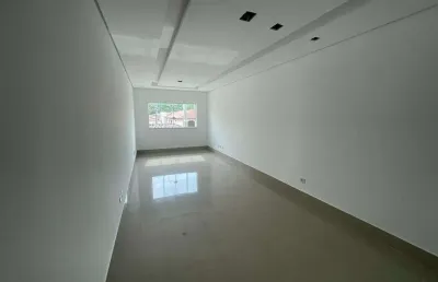 Sobrado à venda, 170 m², 3 quartos, 3 banheiros, 1 suíte