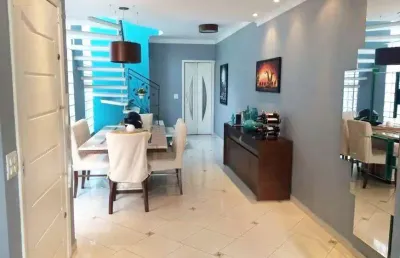 Sobrado à venda, 283 m², 3 quartos, 4 banheiros, 1 suíte