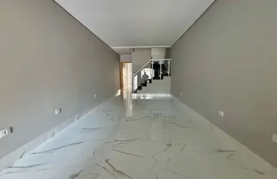 Sobrado à venda, 145 m², 3 quartos, 4 banheiros, 3 suítes
