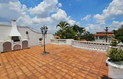 Casa em são caetano com excelente localização 4 vagas e amplo espaço