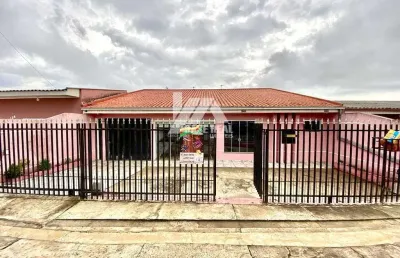 Casa com 4 quartos à venda na Avenida Bandeirantes, Primavera, Guarapuava