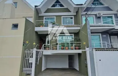 Casa com 3 quartos à venda na Rua Afonso Celso, Neves, Ponta Grossa