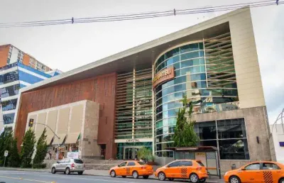 Sala comercial para alugar na Rua Comendador Araújo, 731, Batel, Curitiba