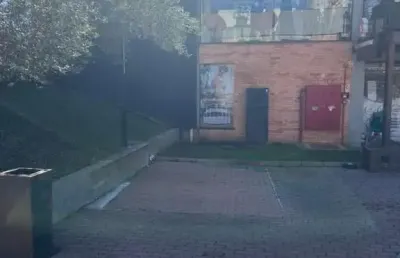 Sala comercial para alugar na Avenida República Argentina, 2557, Portão, Curitiba