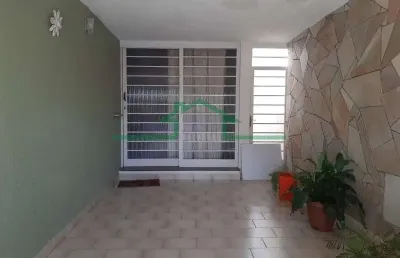 Casa com 3 quartos à venda na Rua Bernardino de Campos, Alto, Piracicaba