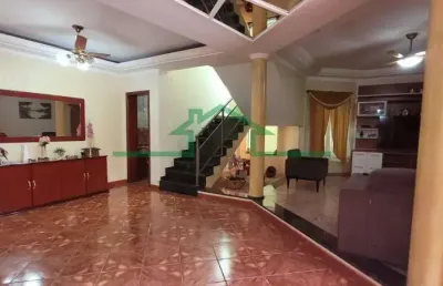 Casa em condomínio fechado com 4 quartos à venda na Avenida Antonio Fazanaro, Água Branca, Piracicaba