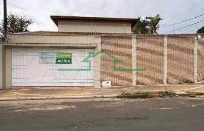 Casa comercial para alugar na Rua Viegas Muniz, São Dimas, Piracicaba