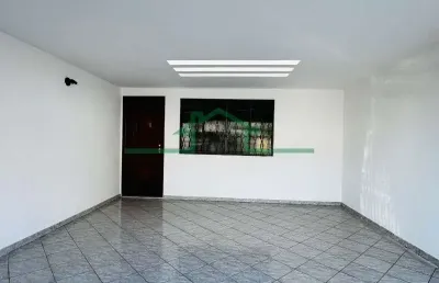 Casa com 2 quartos à venda na Rua Joaquim Sérvolo, Jardim Petrópolis, Piracicaba