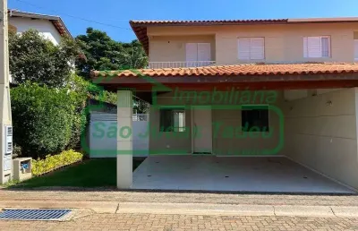 Casa em condomínio fechado com 3 quartos para alugar na Rua Uchôa, Santa Rita, Piracicaba