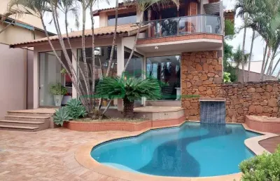 Casa com 3 quartos para alugar na Rua Manoel Bandeira, Parque Santa Cecília, Piracicaba
