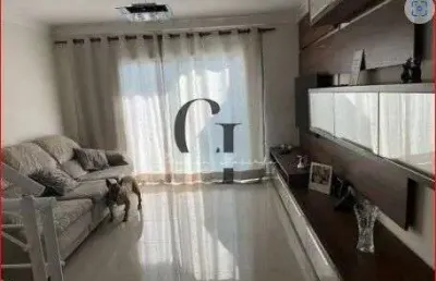 Sobrado à venda com 3 dormitórios e 2 vagas na água fria