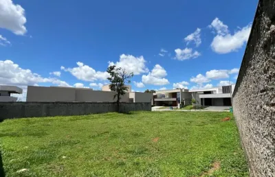 Terreno em condomínio fechado à venda na Avenida Contorno dos Ipês, Residencial Goiânia Golfe Clube, Goiânia