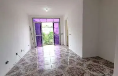 2 quartos com varanda em condomínio com infraestrutura