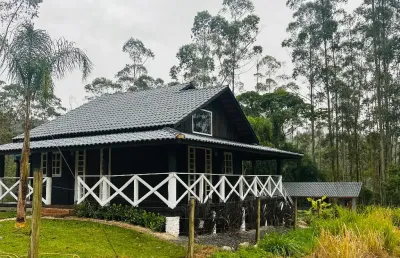 Casa de campo nova e completa para uso 100% mobiliada