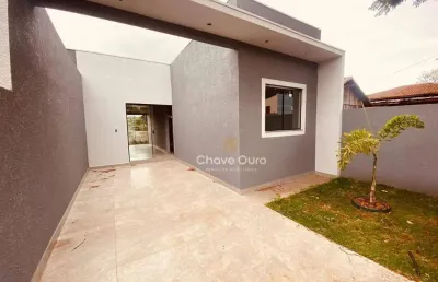 Casa com 02 quartos ,passagem lateral  e sobra de terreno na vila pioneira