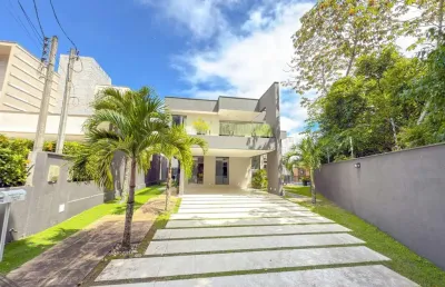 Casa nascente com piscina e 5 quartos no reserva bela vista, antares