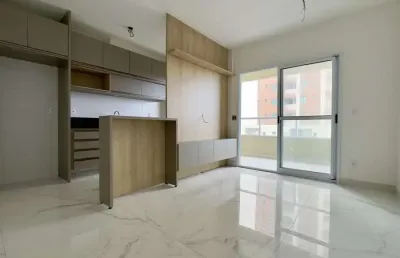 Apartamento 2 quartos com varanda, vaga e móveis fixos ao lado do parque shoppin