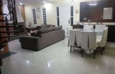 Casa em condomínio fechado com 4 quartos à venda no Centro, Vargem Grande Paulista 