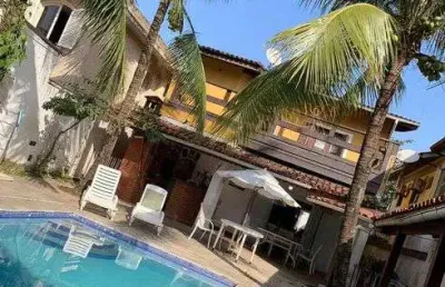 Casa com 9 quartos à venda na Rua Maria Martha Arruda R. Stefno, 265, Enseada, Guarujá