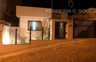 Vende-se casa  localização joão monlevade bairro de lourdes