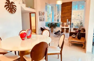 Casa em condomínio fechado com 3 quartos à venda na rua embaúba, 40, mirante da mata, nova lima, 311 m2 por r$ 3.200.000