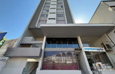 Sala comercial com 3 salas para alugar na Rua Sete de Setembro, 1, Centro, Blumenau
