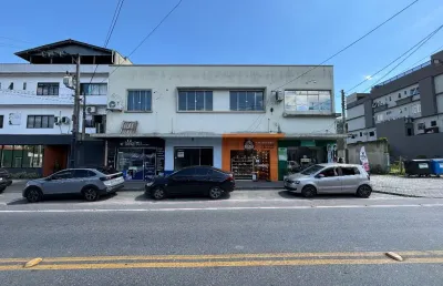 Alugo sala comercial com 50m² - no bairro garcia  em blumenau