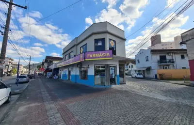 Sala comercial com 1 sala para alugar na Rua Amazonas, 1, Garcia, Blumenau