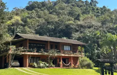 Vendo maravilhoso sítio com 3 casas, cidade de ibirama
