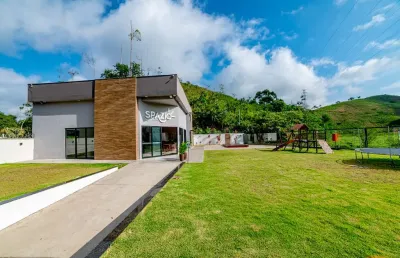 Espaço comercial a venda com terreno de grande porte em juiz de fora mg