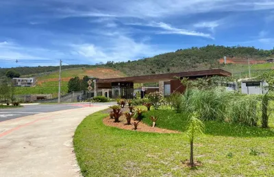 Terreno com posição privilegiada no condomínio estrela do lago - juiz de fora - mg