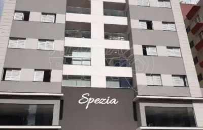 Apartamento com 3 quartos para alugar na Vila Ipiranga, Londrina 