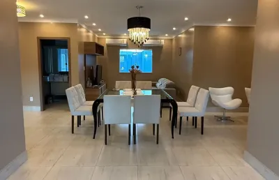 Casa no adrianópolis em rua com cancela,  02 suites e 0 com closet.