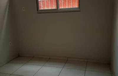 Casa com 2 quartos à venda na Rua Professor Oliveira Viana, 181, Realengo, Rio de Janeiro