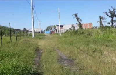 Terreno à venda na Avenida Marina, 4918, Balneario Jussara, Mongaguá
