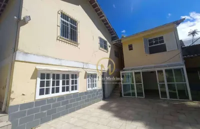 Casa com 3 dormitórios para alugar, 200 m² por r$ 3.890,00/mês - saldanha marinho - petrópolis/rj