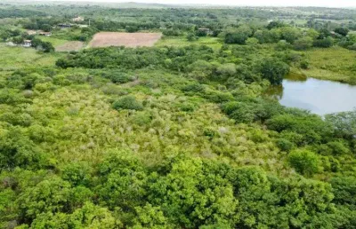 Fazenda com 300 hectares na região de ielmo marinho cortada pelo rio protegi