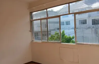 Apartamento com 2 quartos e 2 banheiros no jardim guanabara