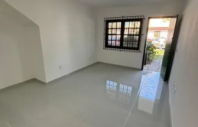 Apartamento com 2 quartos para alugar na Rua Berilo, 689, Portinho, Cabo Frio
